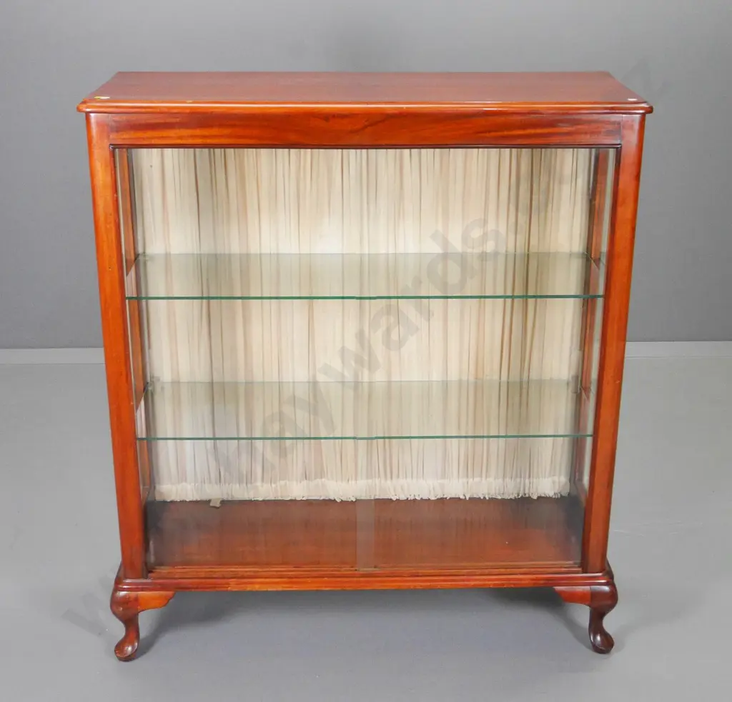 reproduction mahogany china cabinet w/glazed sides, 2 adjustable glass shelves, gathered fabric H1080 W940 D340 Image 1++