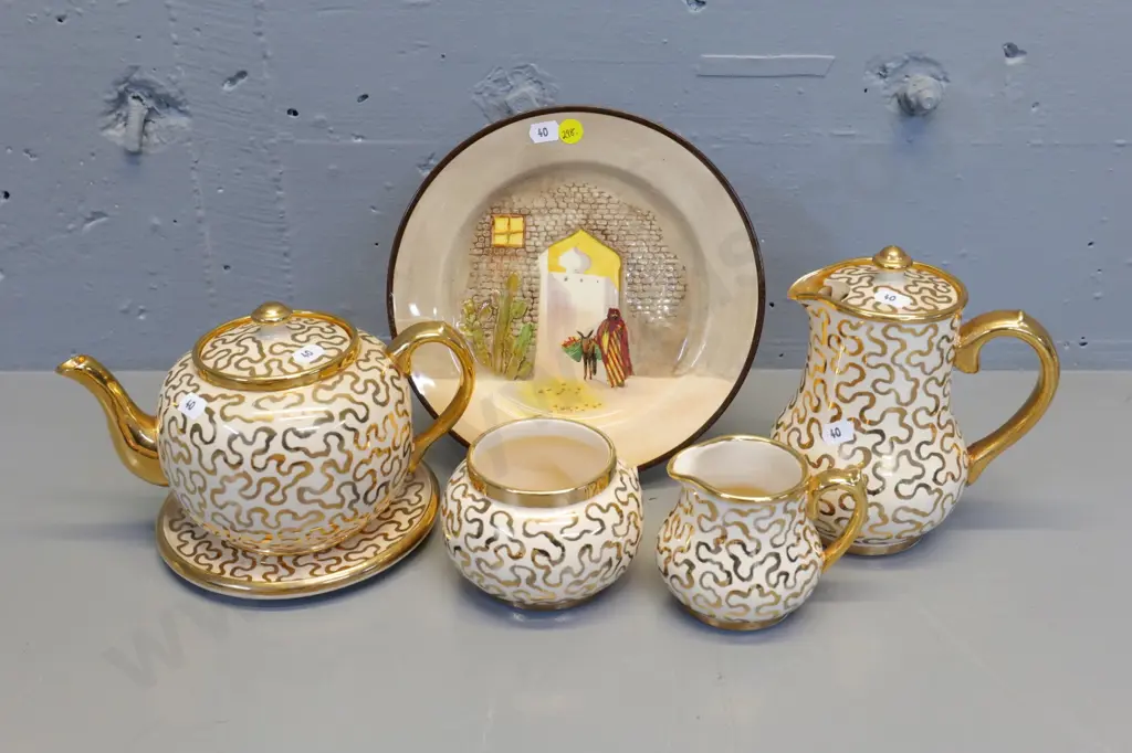 English (Gibsons?) cream & gilt teapot, coffee pot, milk & sugar and Royal Doulton desert motif cabinet plate D-215 Image 1++