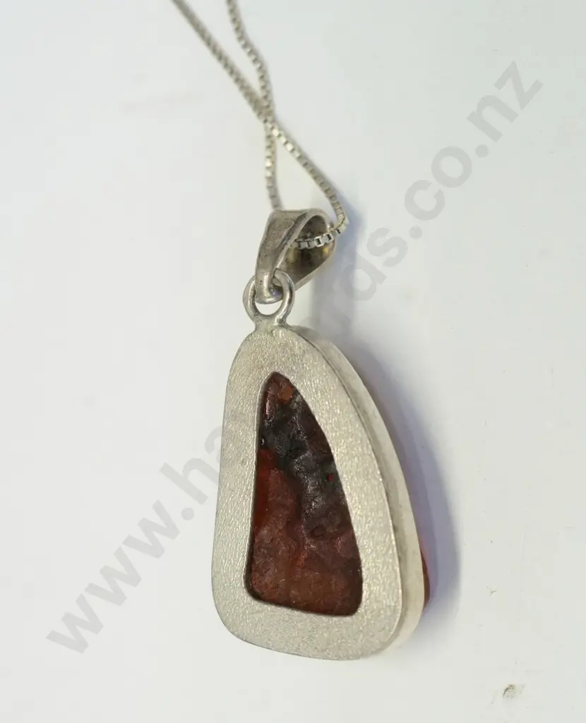 silver amber necklace stamped 925 Image 1++