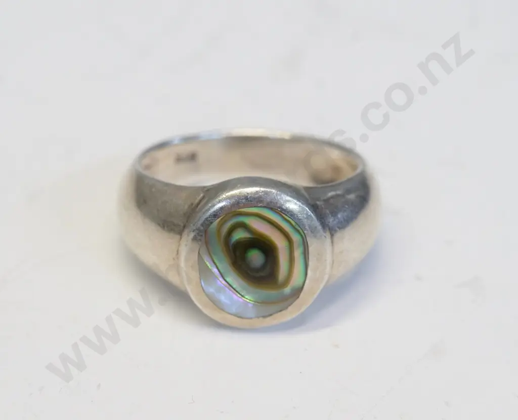 silver paua shell ring stamped 925 Image 1++