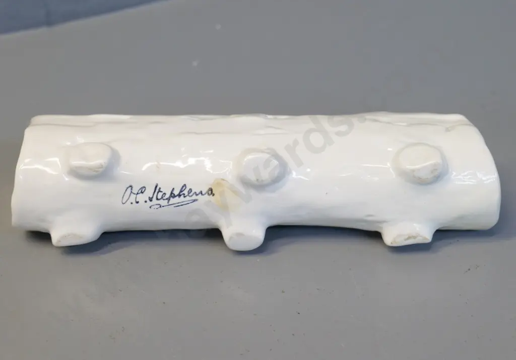 O.C. Stephens cream glaze log trough vase H-60 L-200 Image 1++