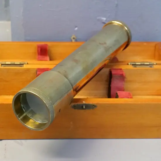 brass kaleidoscope L-245 in fitted wooden case