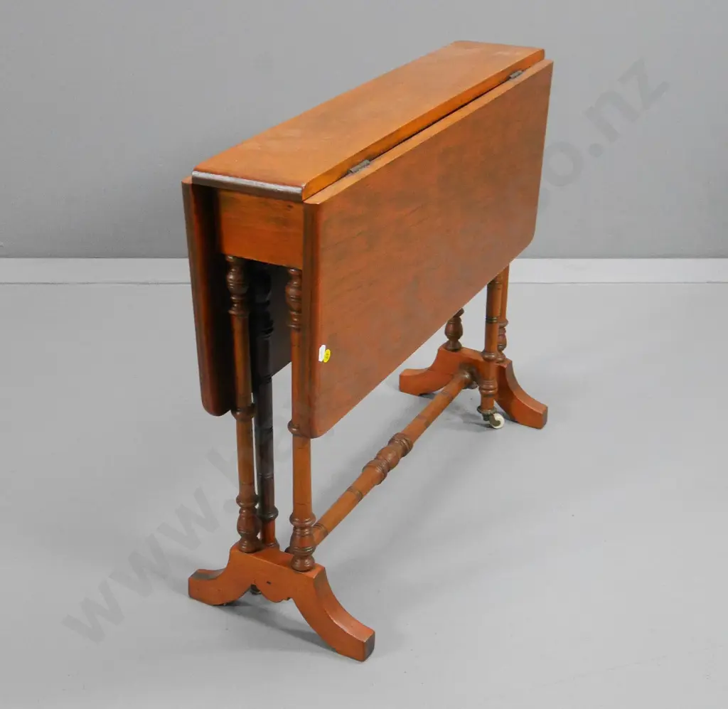 vintage kauri gate-leg occasional table with spindle columns, original porcelain casters H590 W680 L690 open Image 1++