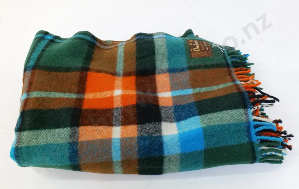 Onehunga woollen travel rug - very good condition Image 1++