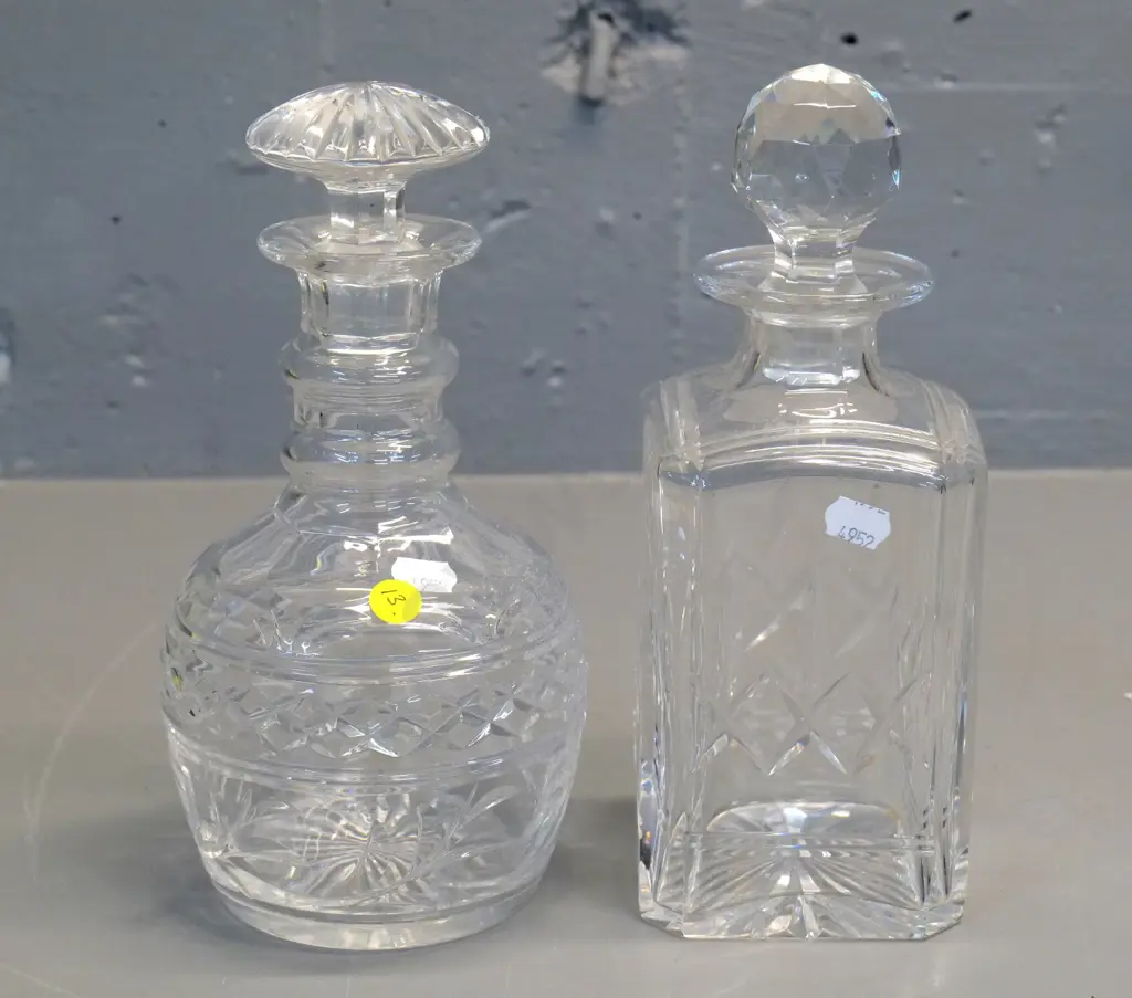 2 Stuart cut crystal stoppered decanters - taller is H-240 Image 1++