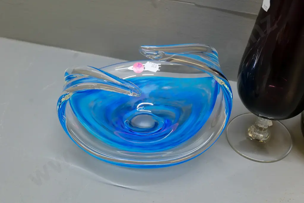 4 coloured glass items - heavy art glass blue & clear bowl, 2 vases and a jug/vase - tall purple vase is H-300 Image 1++