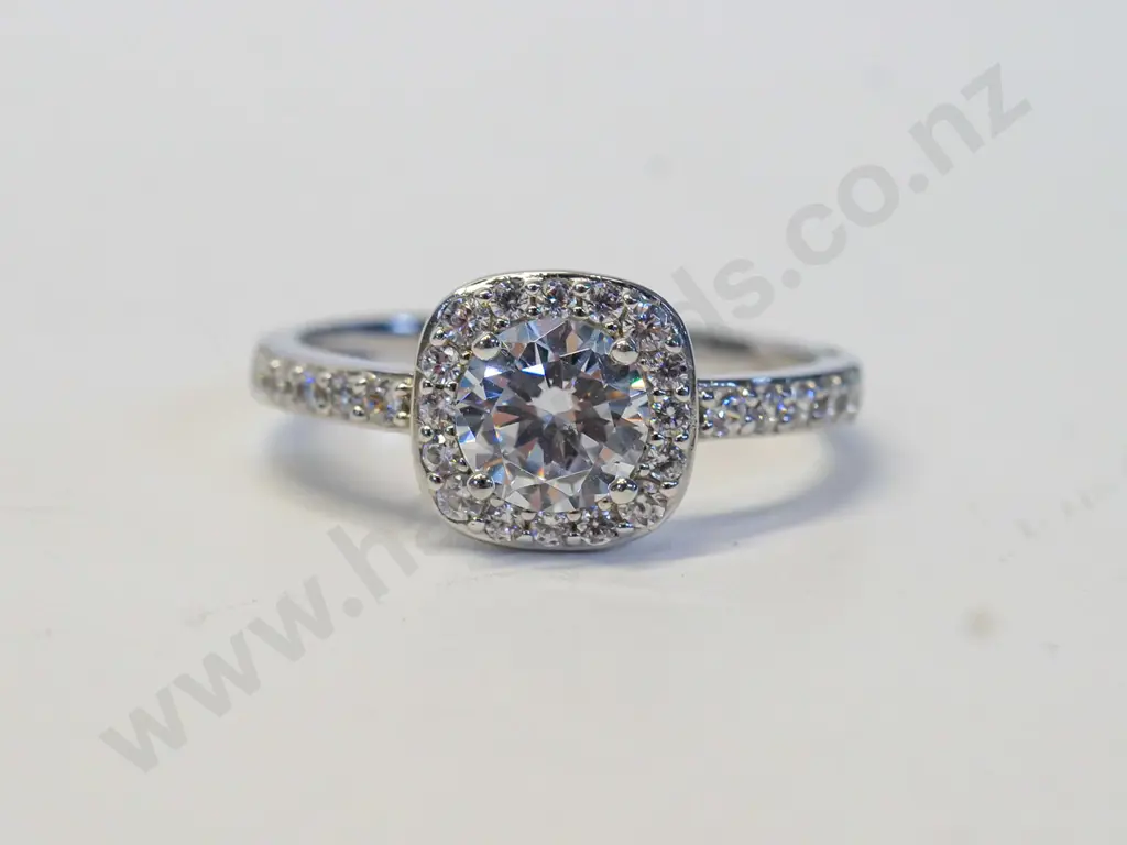 cz dress ring stamped 925 Image 1++