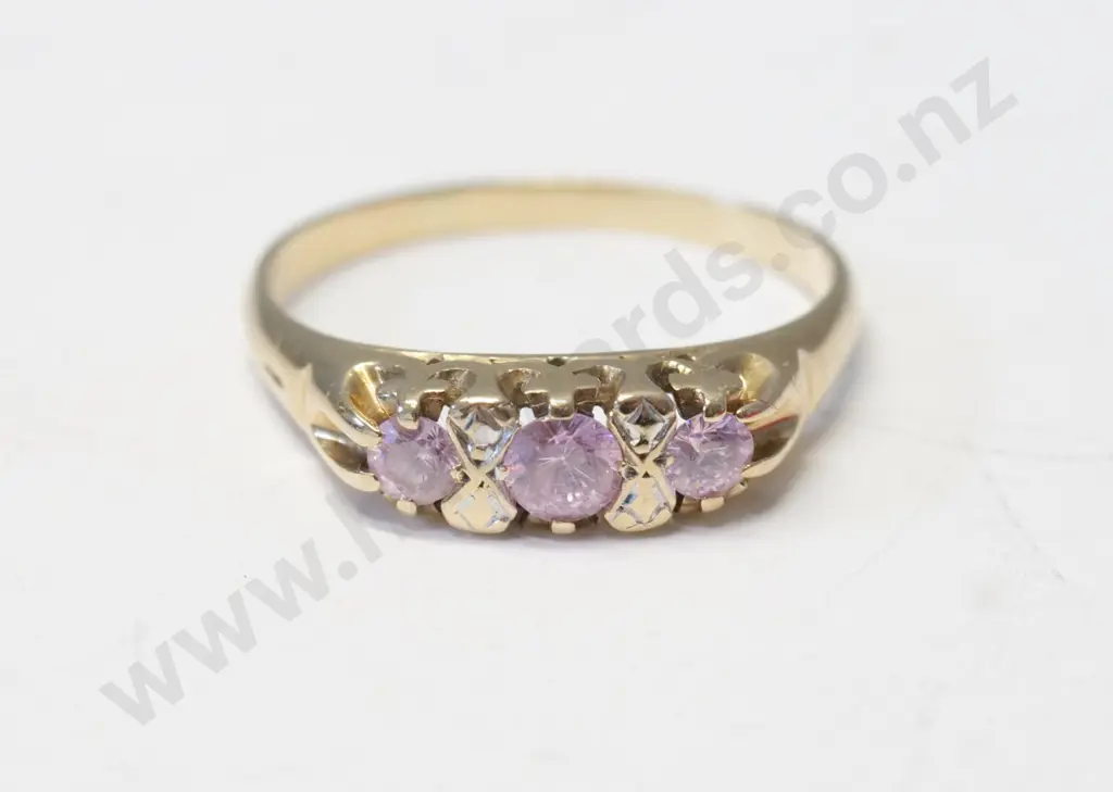 9ct pink sapphire ring stamped Image 1++