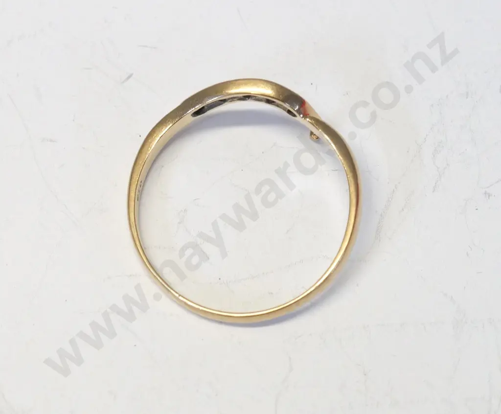 9ct diamond half moon ring - stamped Image 1++