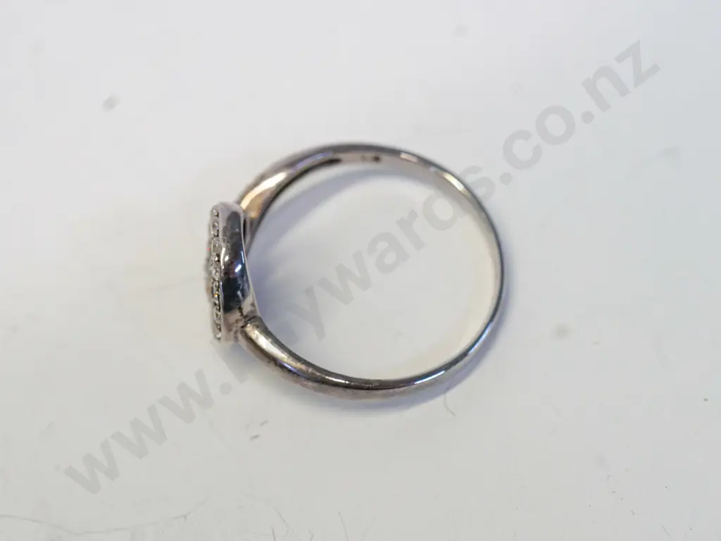 cz dress ring stamped 925 Image 1++