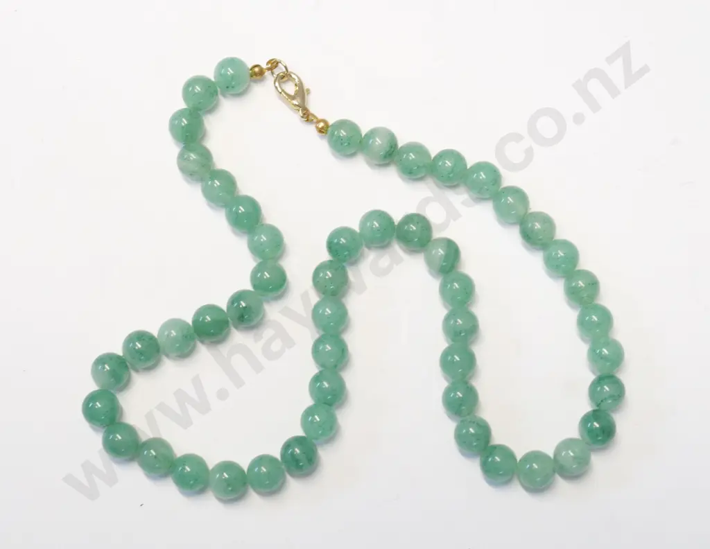 jade beaded necklace Image 1++