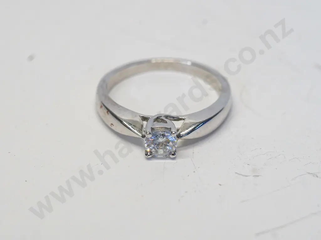 cz dress ring stamped 925 Image 1++