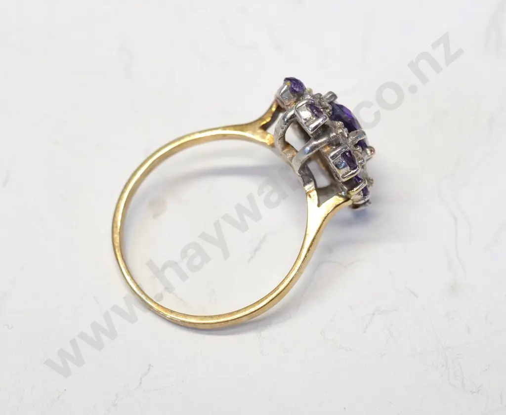 9ct amethyst & cz dress ring Image 1++