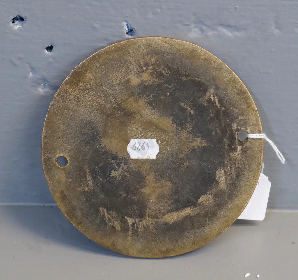 cast brass Addington Workshops NZR carriage king bolt cover plate - diameter 125 Image 1++