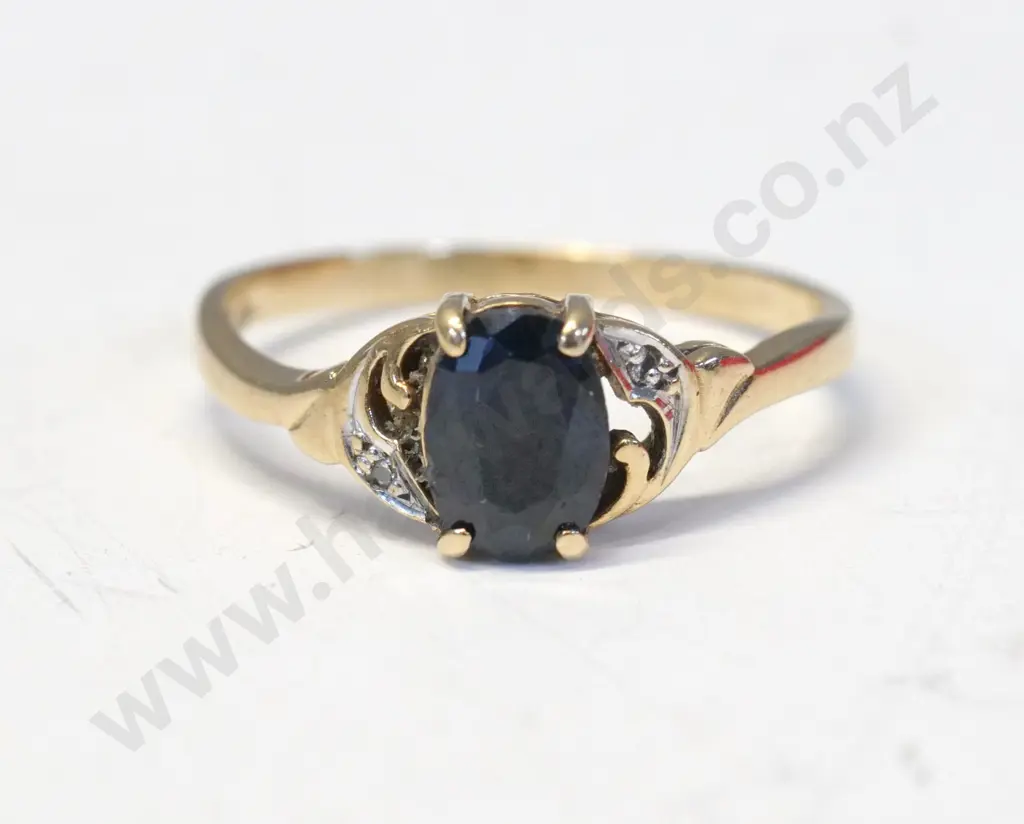9ct sapphire & diamond ring - stamped Image 1++