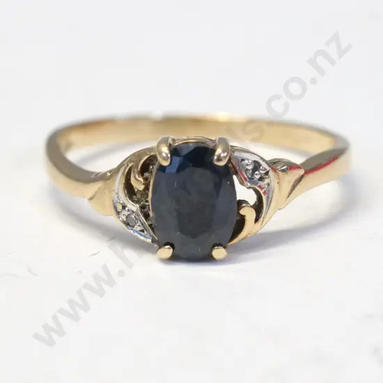 9ct sapphire & diamond ring - stamped