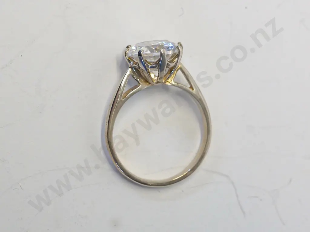 cz dress ring stamped 925 Image 1++