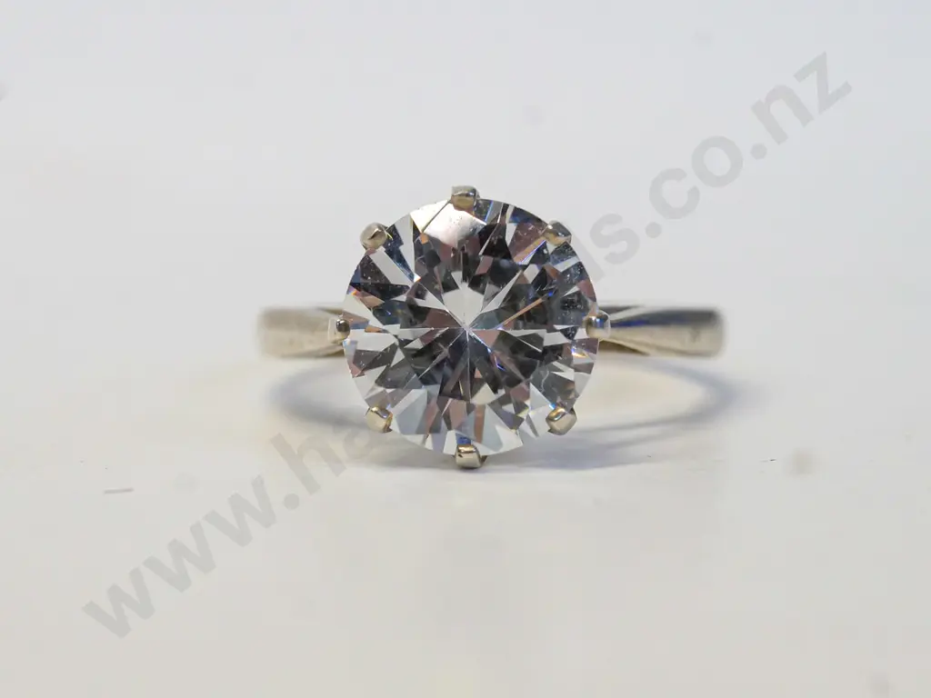 cz dress ring stamped 925 Image 1++