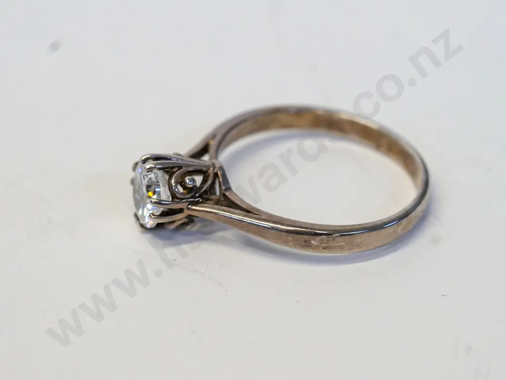 cz dress ring stamped 925 Image 1++