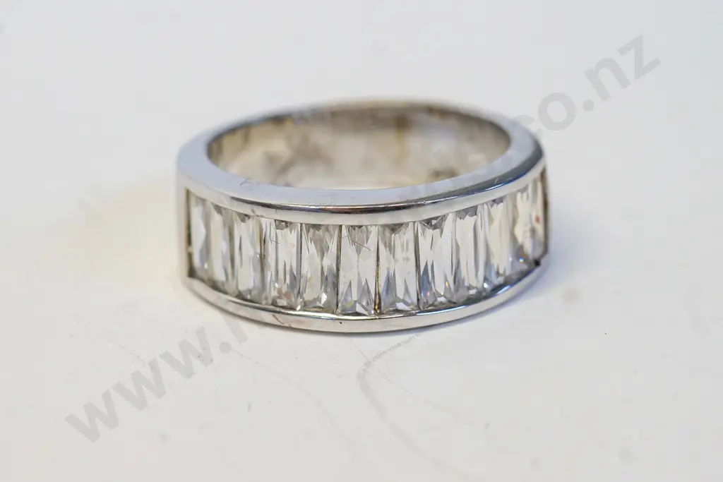 silver cz dress ring stamped 925 Image 1++