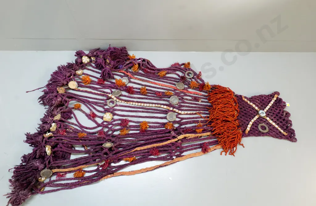 woven fabric camel decoration piece with buttons, shells, beads and metal medallions L-1400 Image 1++