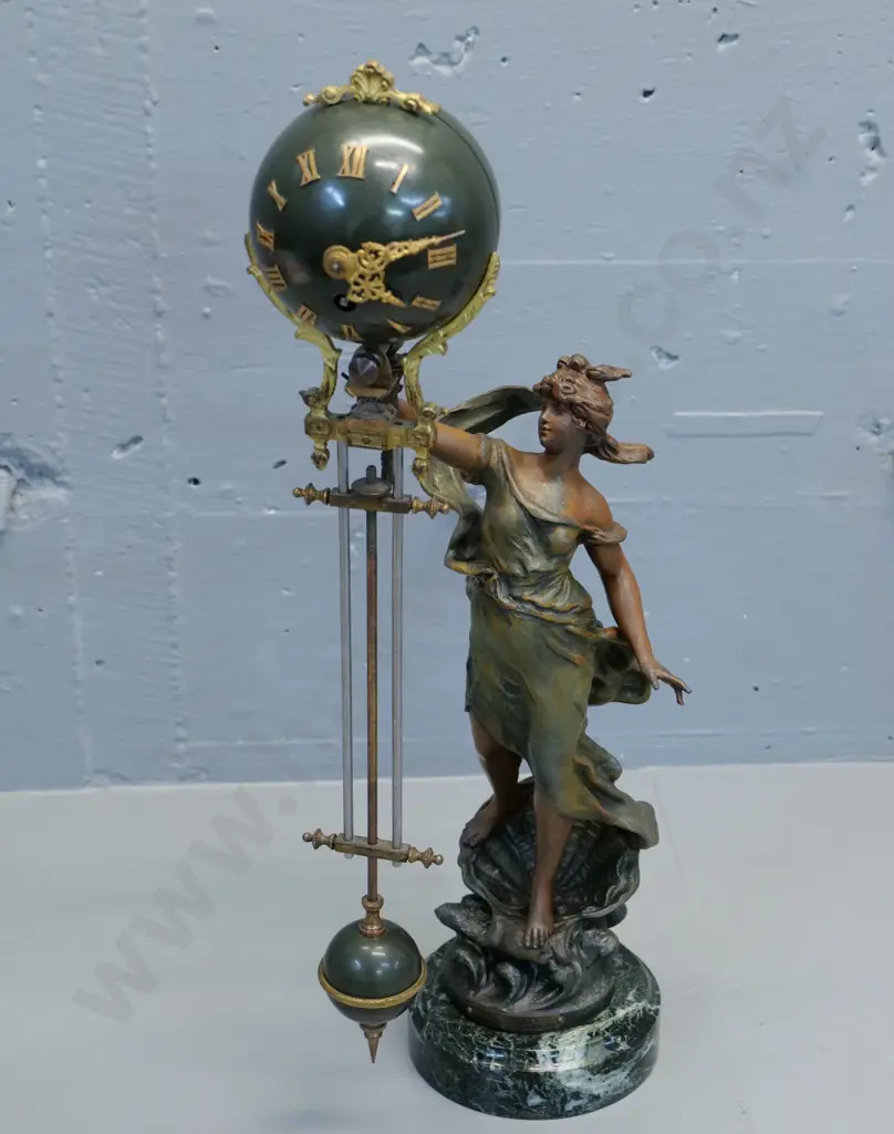 Moreau La Perle mystery clock - circa 1900. H-480 Image 1++