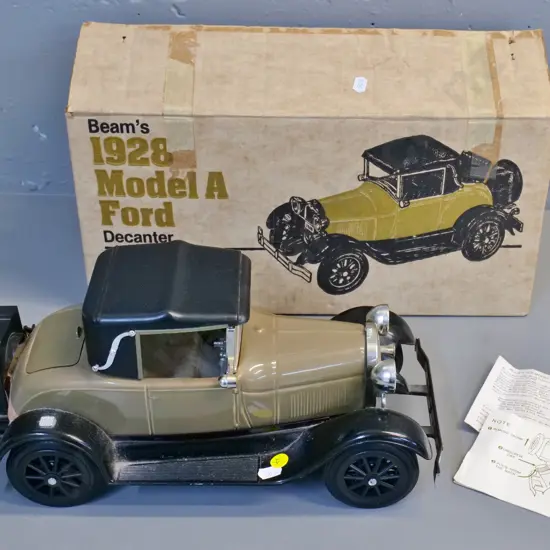 Jim Beam sealed decanter with original box - 1928 Model A Ford - H-170 L-380