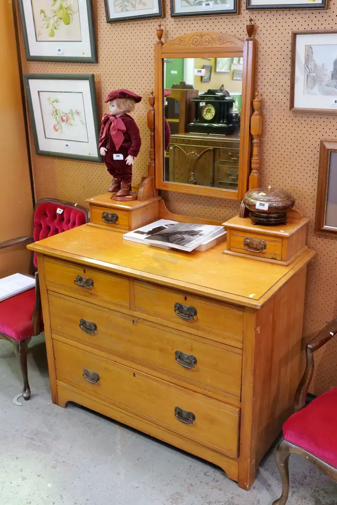 deco kauri chest with 4-lower & 2 upper drawers, mirror top, copper handles, splits, polish needs work H1700 W1085 D570 Image 1++