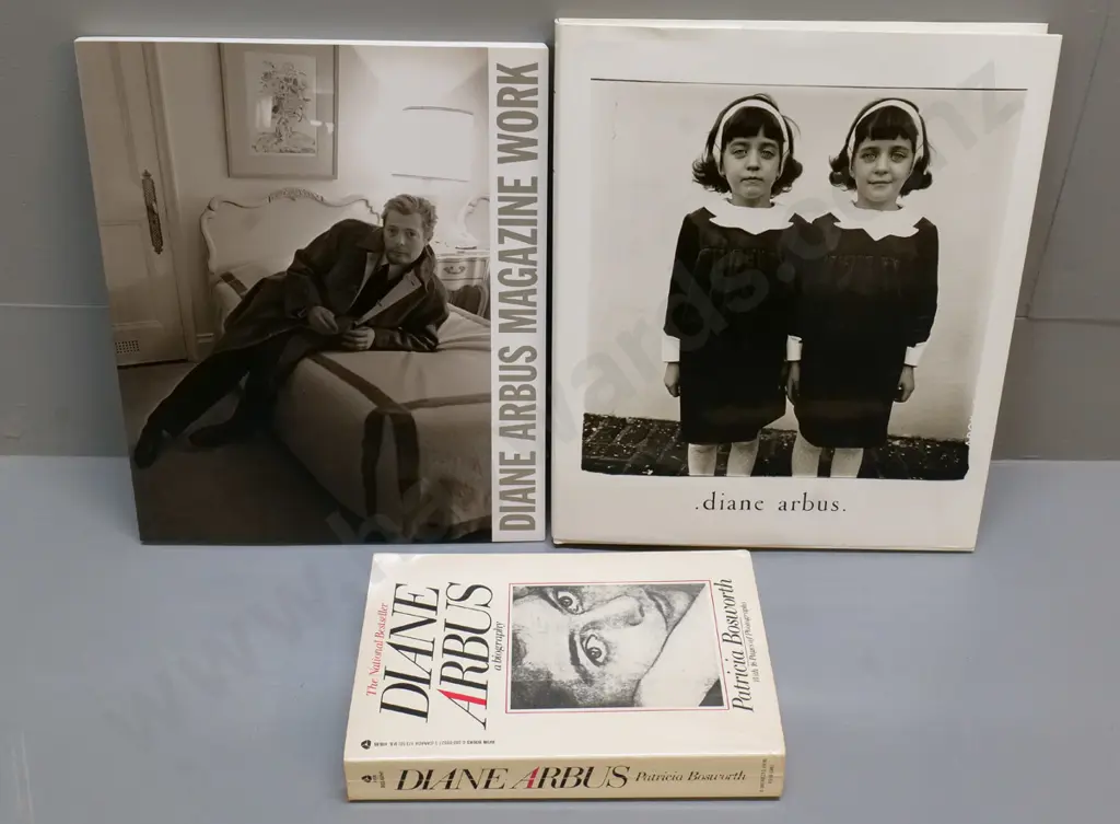 3 photography books on Diane Arbus - 25th Anniversary Aperture Monograph 1997, Magazine Work, 2000 and a biography Image 1++