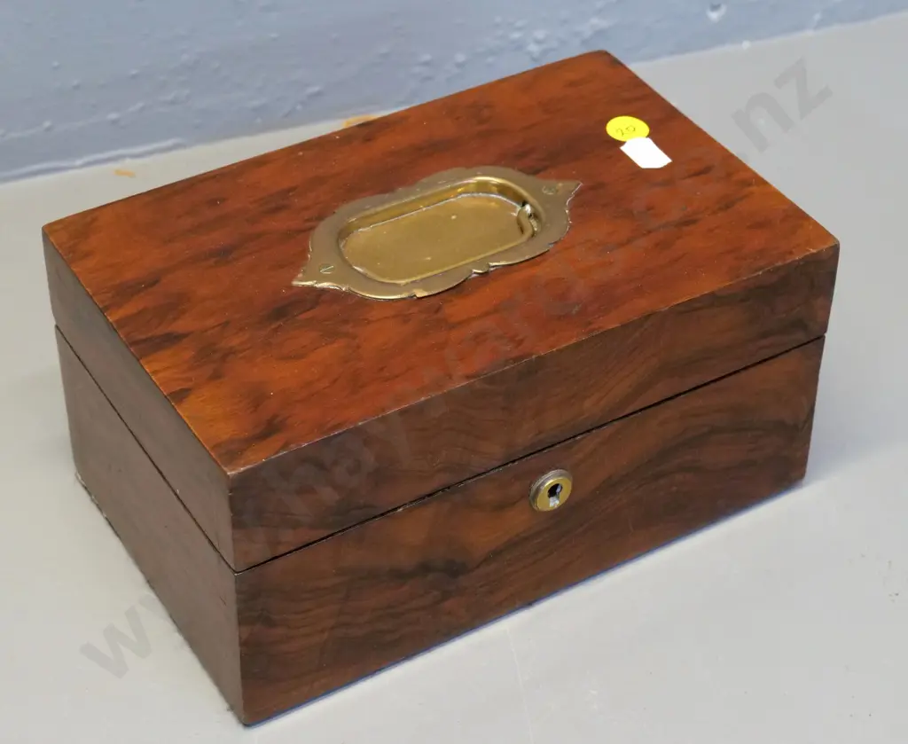vintage small chest or jewellery box with inset brass handle, no key, missing original tray, satin lined H100 W210 D130 Image 1++