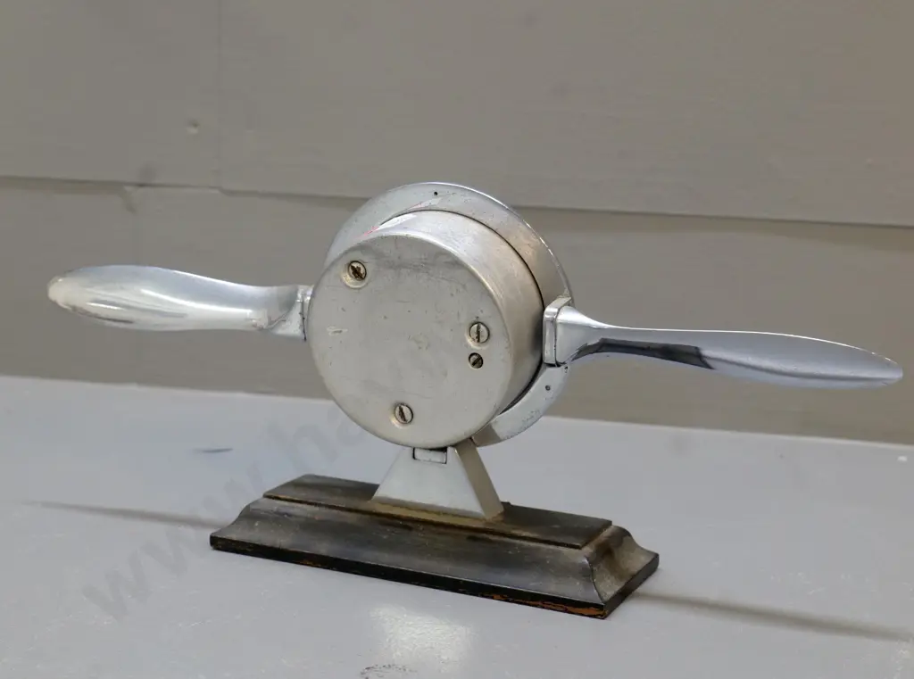 barometer made in England with aeroplane propeller theme and gift plaque for "GNH from Dunedin Staff" H-150 W-340 Image 1++
