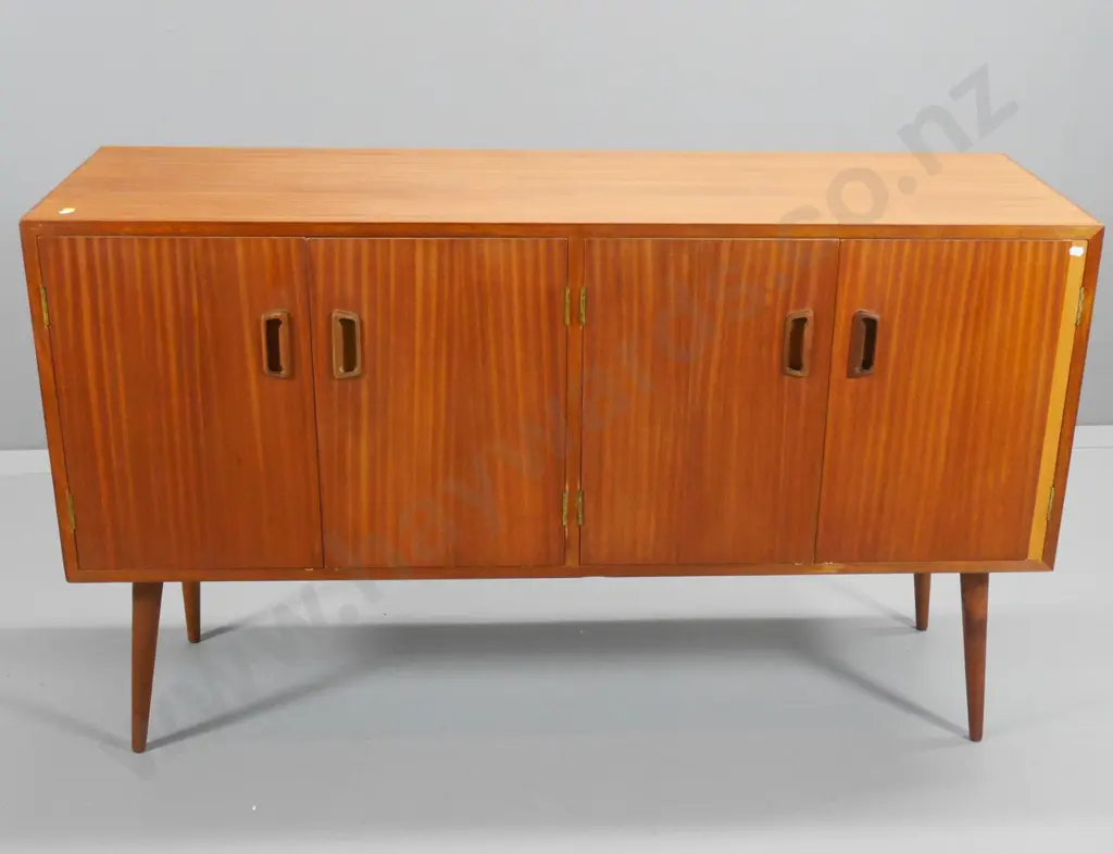 mid-century mahogany 4-door sideboard - chip to back edge of top, light scratches H-820 W-1370 D-430 Image 1++