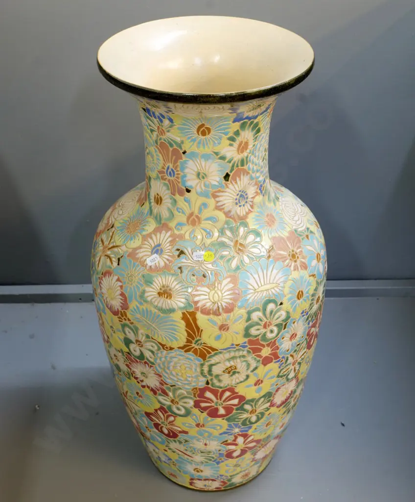 very large asian incised and hand-painted floral pattern vase H-740 D-330 at fattest point - unknown marks Image 1++