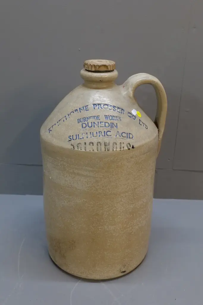 stoneware crock with handle and cap - Kempthorne & Prosser Dunedin sulphuric acid, chip to stopper H-500 Image 1++