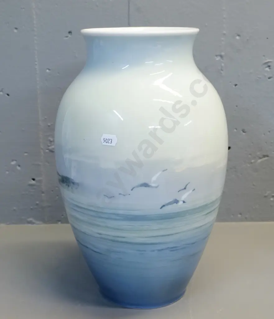 large Copenhagen style vase marked Th. Kjolner, 11/05/1951. H-330 Diameter 200 Image 1++