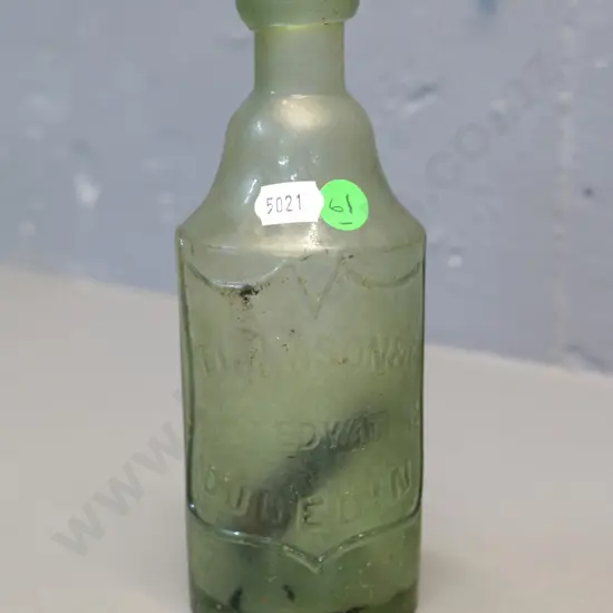 Thomsons and Co aerated waters Dunedin and Oamaru, Edwards Patent, small chip on top, condition is cloudy