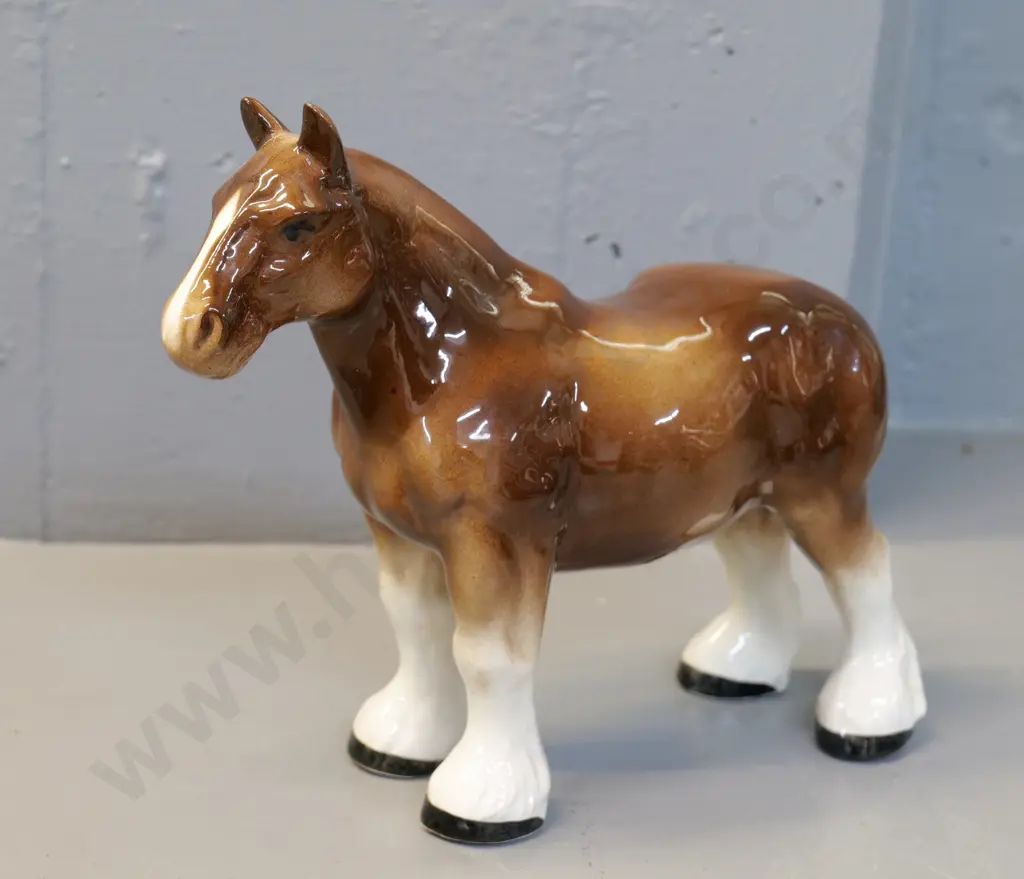 draft horse figure with D&R England label - H-210 L-260 Image 1++