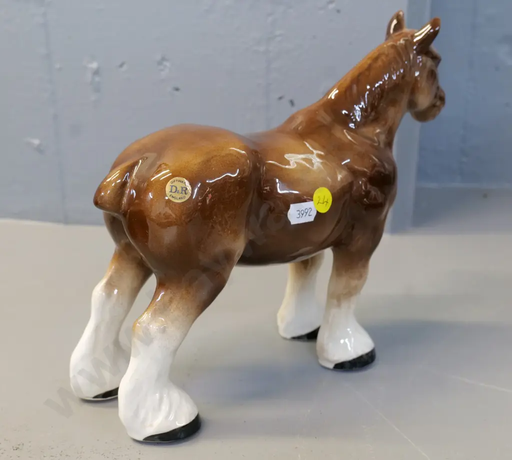 draft horse figure with D&R England label - H-210 L-260 Image 1++