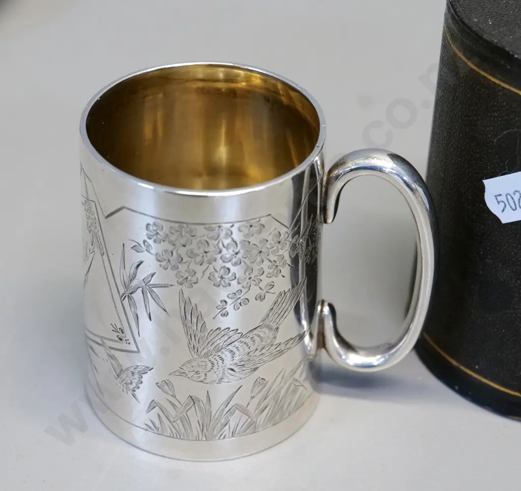 antique sterling silver christening mug in fitted case - mug is engraved Leslie, H-80 Image 1++