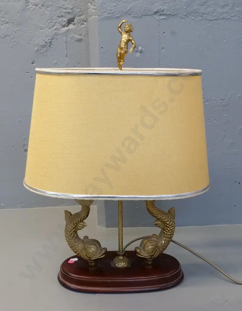 cast brass fish motif table lamp on wooden base with figural shade holder H590 W280 Image 1++