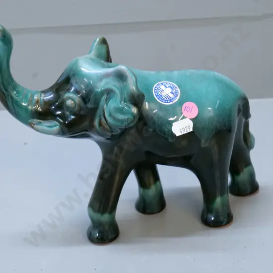 Blue Mountain Pottery elephant figure H-200