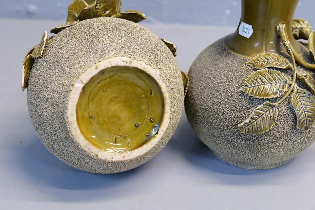 pair (Milton potteries?) majolica vases with ceramic hail & applique roses - some chips H-190 Image 1++