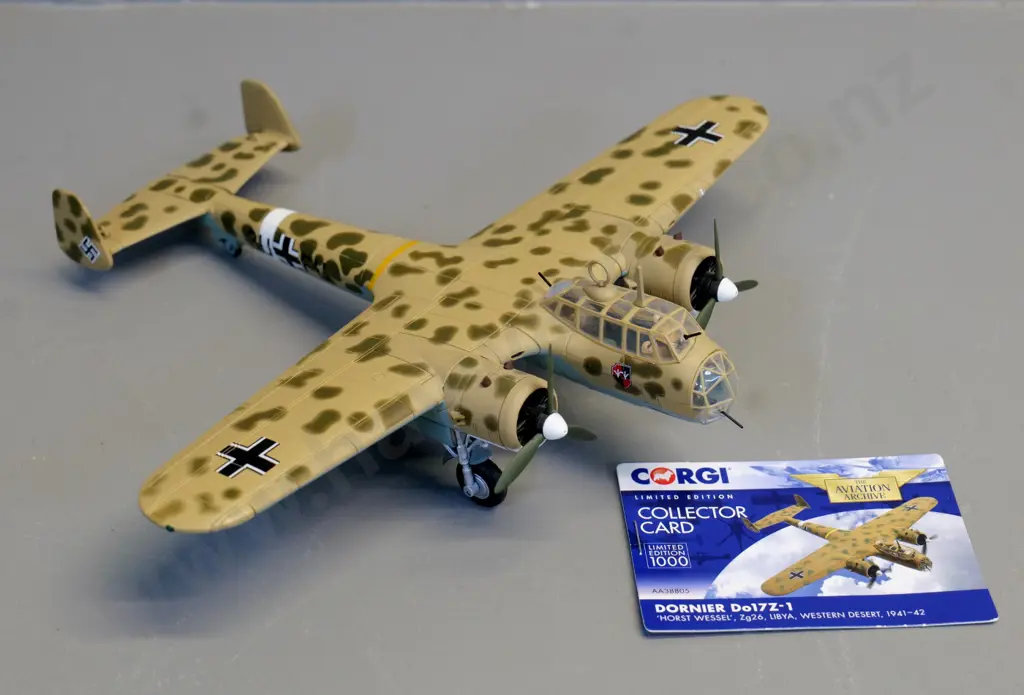 Corgi Aviation Archive die-cast 1:72 scale model Luftwaffe Dornier Do17Z-1 bomber w/limited edition card Image 1++
