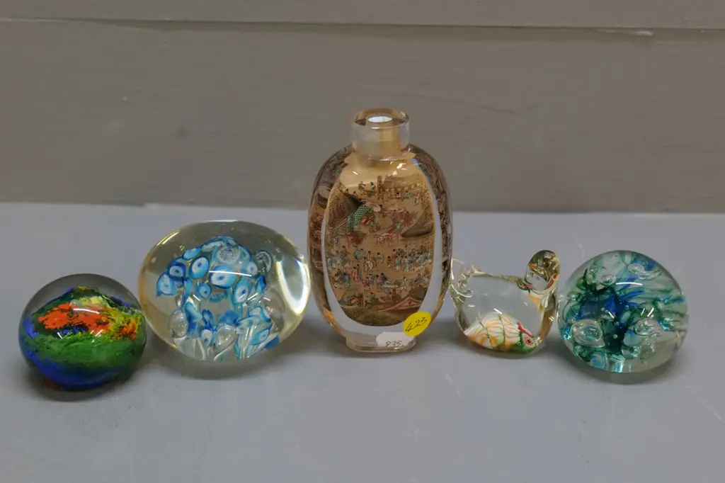 5 glass items - 3 paperweights, small duck figure, interior-painted bottle H-110 Image 1++