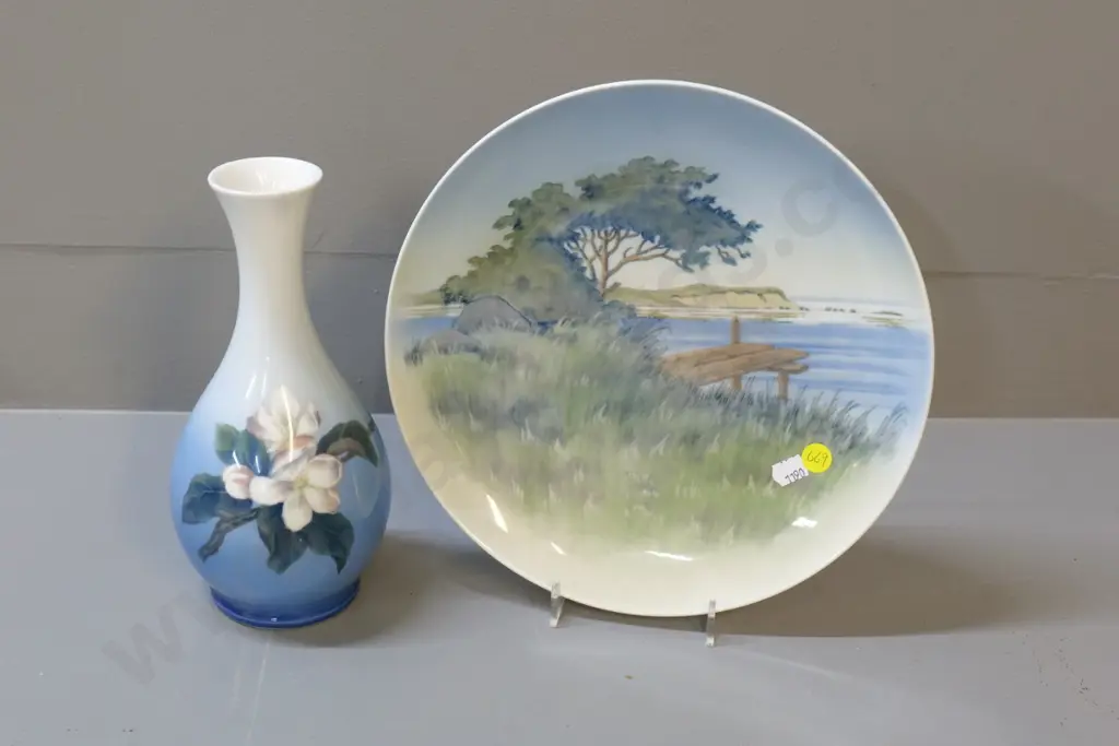 2 pieces Royal Copenhagen china - coastal scene plate D-260 and a floral vase Image 1++