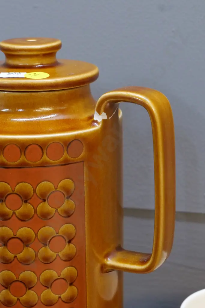 retro Hornsea 'Saffron' pattern coffee set - 5 cups & saucers, cream & sugar & 2 others - crack to coffee pot handle Image 1++
