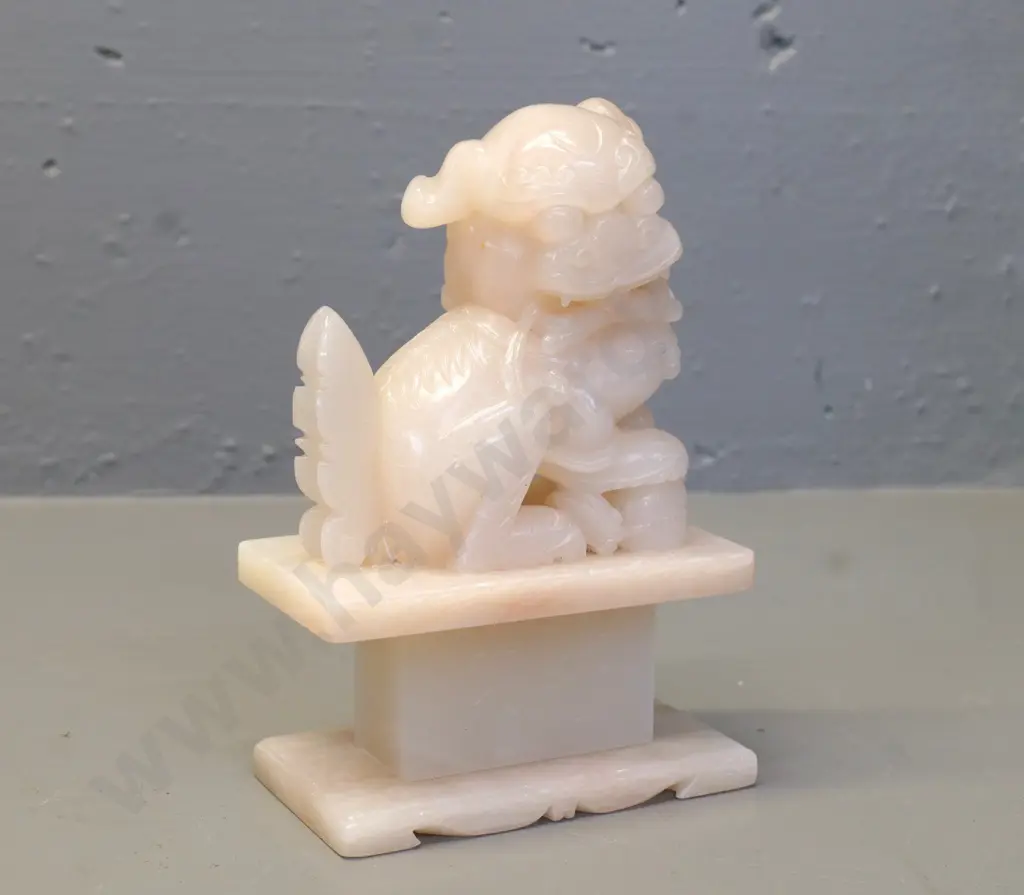 pink alabaster foo dog figure H180 L110 W65 Image 1++