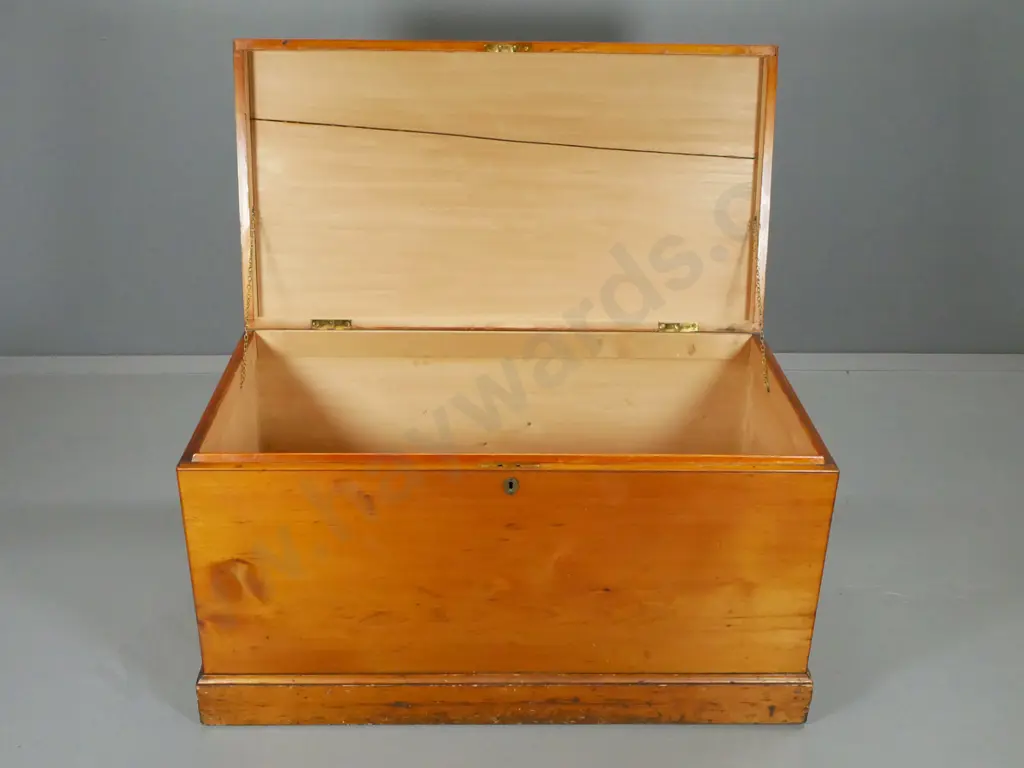 vintage kauri storage chest with metal drop handles - split to top and one end H540 L-1000 D-530 Image 1++