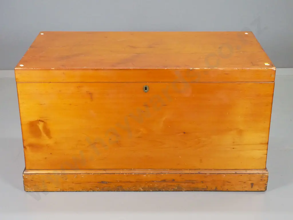 vintage kauri storage chest with metal drop handles - split to top and one end H540 L-1000 D-530 Image 1++