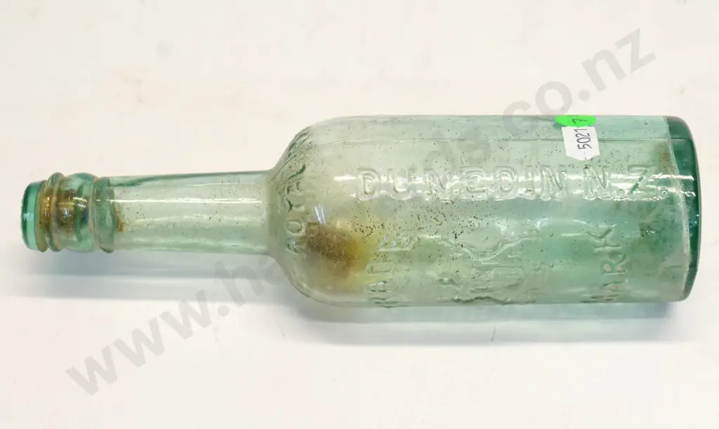 sauce bottle, A McNaughton and Co, Dunedin, very good condition, H-230 Image 1++